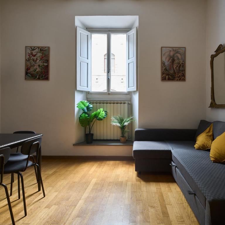 Florence Viola Apartment - Appartamento Standard con 2 Camere da Letto - 1