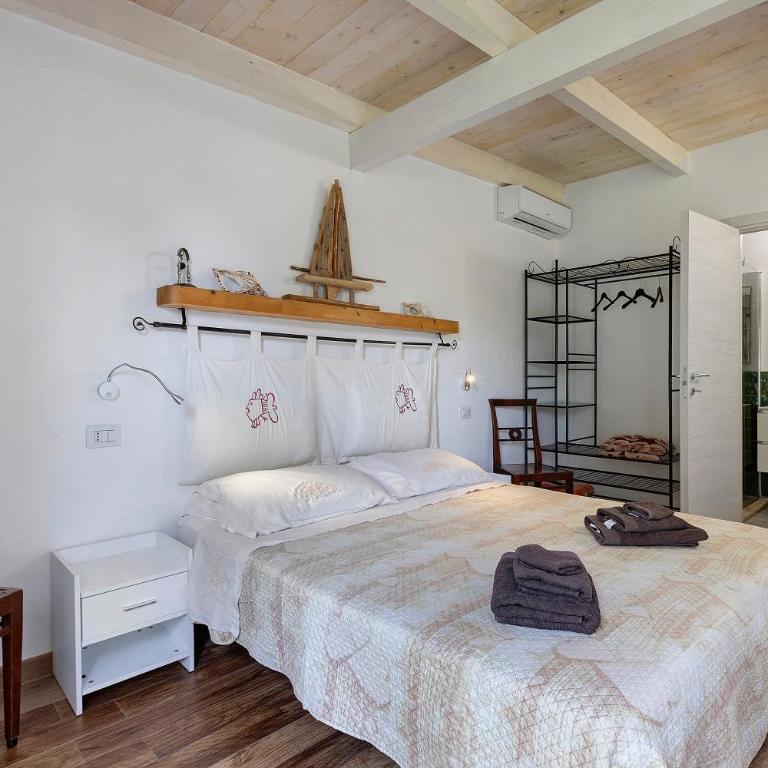 Casa Pito Pito - One-Bedroom Apartment with Garden View - 10