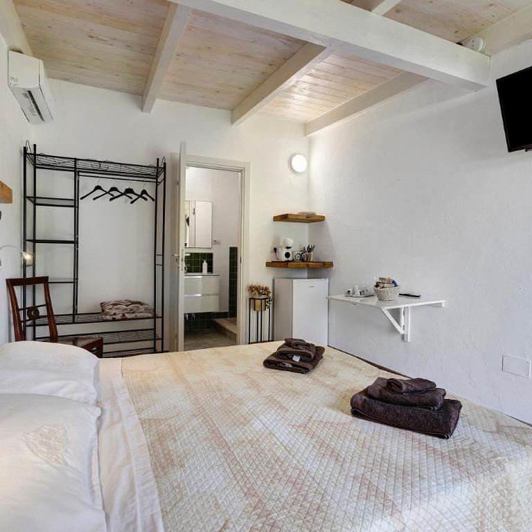 Casa Pito Pito - One-Bedroom Apartment with Garden View - 12