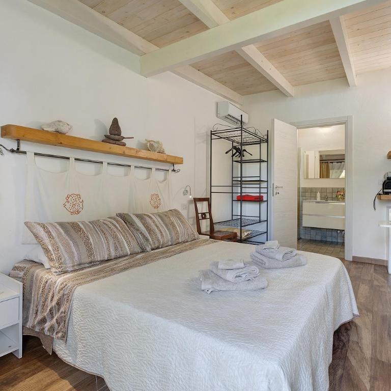 Casa Pito Pito - One-Bedroom Apartment with Garden View - 5