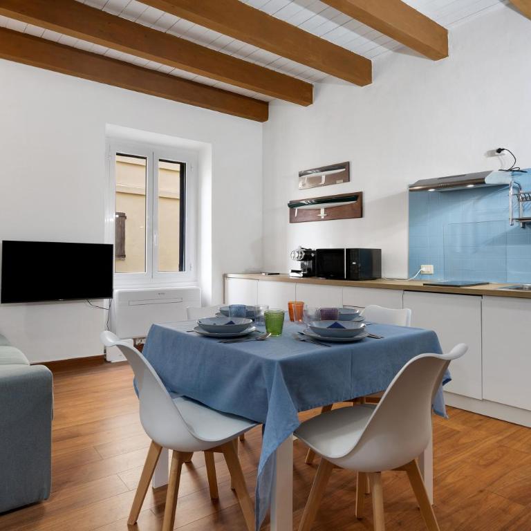 Apartament d'artistes - Appartamento con 1 Camera da Letto e Vista Città - 1