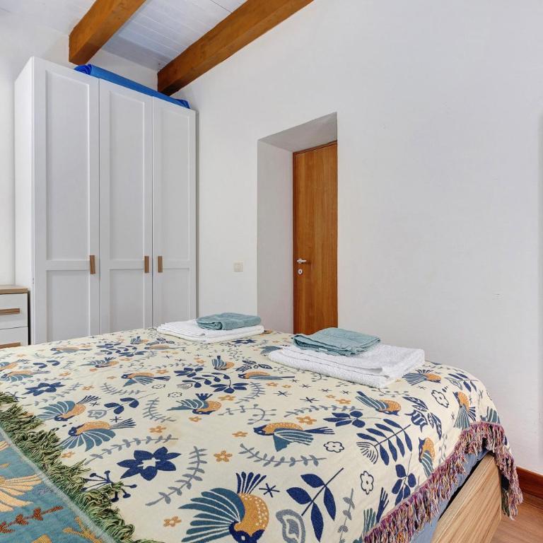 Apartament d'artistes - Appartamento con 1 Camera da Letto e Vista Città - 15