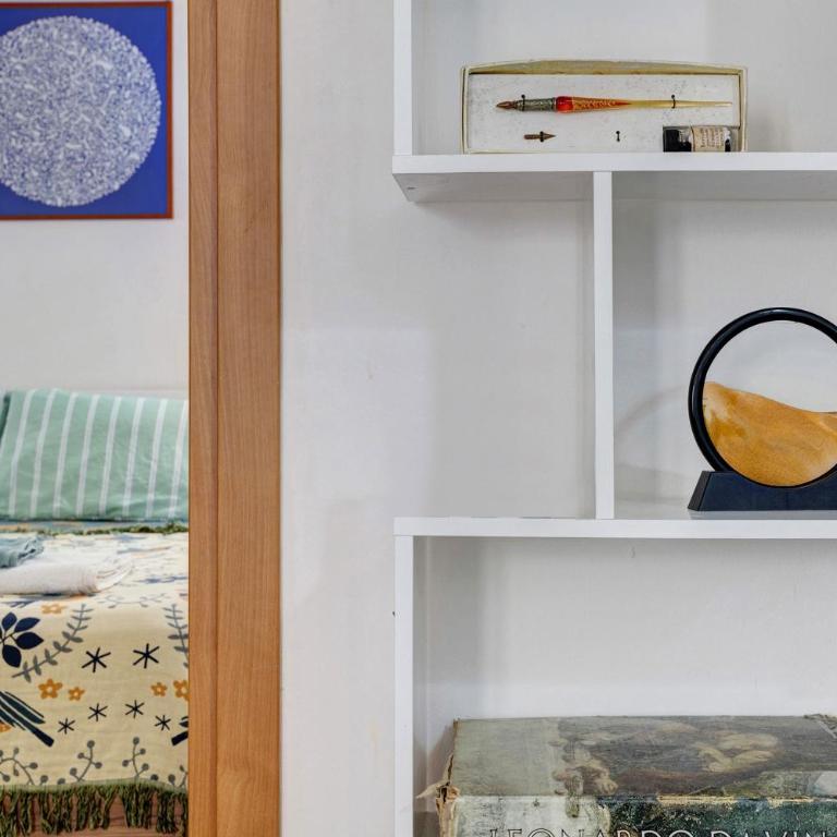 Apartament d'artistes - Appartamento con 1 Camera da Letto e Vista Città - 12