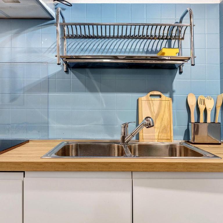 Apartament d'artistes - Appartamento con 1 Camera da Letto e Vista Città - 9
