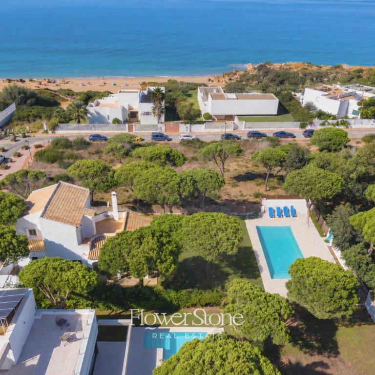 Villa Mónaco con piscina Urbanización Roche - Villa de 2 dormitorios - 75