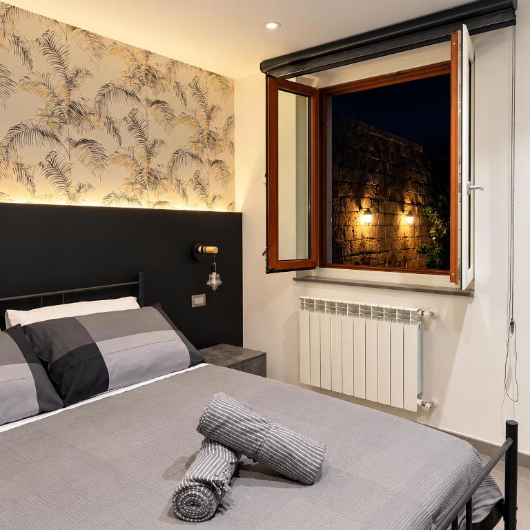 Nanà Home - Deluxe Double Room with Side Sea View - 7