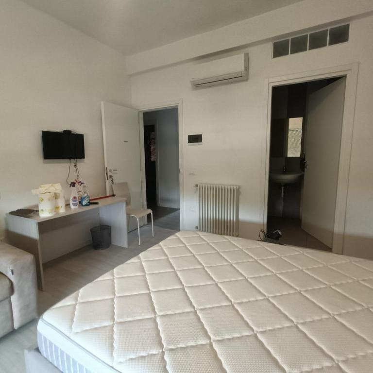 Varda che casa - King Room - 33