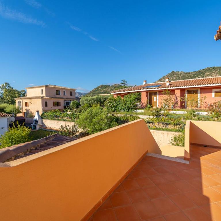 ISS Travel, L'Uddastru 2, Panoramic Apartments - with private outdoor terrace - Appartamento con 2 Camere da Letto - 6