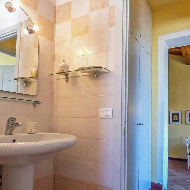 Lucca apartment with private furnished terrace - Apartment - 23