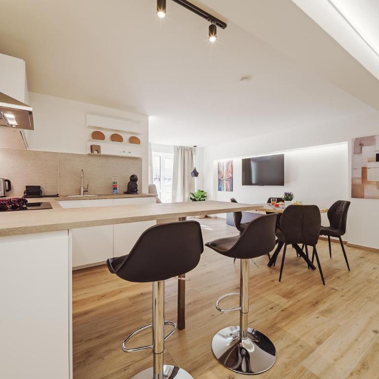 Amari Central Chic - Appartamento con 2 Camere da Letto - 18