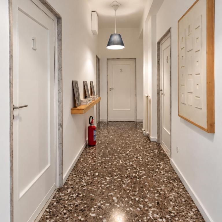 EASYSTAY BARI Rooms - Ampia Camera Matrimoniale - 5
