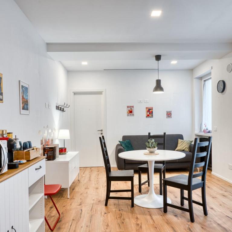 Suite il Vescovo Moro - Superior One-Bedroom Apartment with Balcony - 22