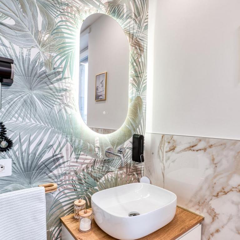 Suite il Vescovo Moro - Superior One-Bedroom Apartment with Balcony - 38