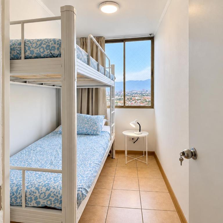 Movistar Arena 18, Estadio Nacional, 7 personas, 3 dormitorios para máxima privacidad, cocina completamente equipada, mallas de seguridad nuevas, parking de arriendo - One-Bedroom Apartment - 3