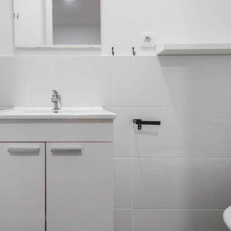 Mol Terrace 14 Guests, 9 En-Suite Bathroom with Fridge and TV - Casa - 27