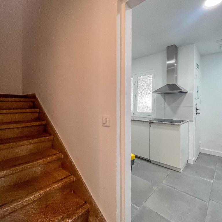 Mol Terrace 14 Guests, 9 En-Suite Bathroom with Fridge and TV - Casa - 5