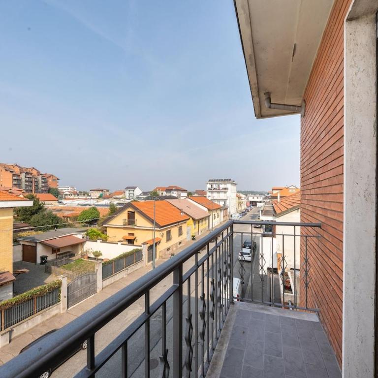 Casa Veronese Levi - Two-Bedroom Apartment - 10