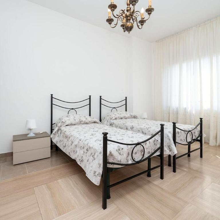 Casa Veronese Levi - Two-Bedroom Apartment - 34