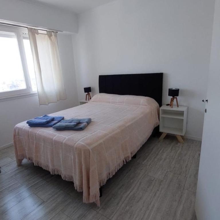 Impecable y amplio Zona Polideportivo y Hospital Privado - Apartamento de 1 dormitorio - 14