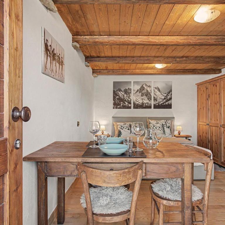 Maison Terese - One-Bedroom Apartment with City View - 23