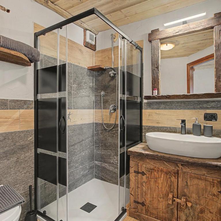 Maison Terese - Superior One-Bedroom Apartment with Balcony - 24