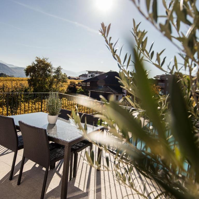 Josefshof - Appartamento con 2 Camere da Letto e Terrazza 2 - 3