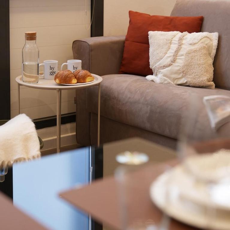 2 Steps from the Castle - Heart of Ferrara - Casa con 2 Camere da Letto - 31