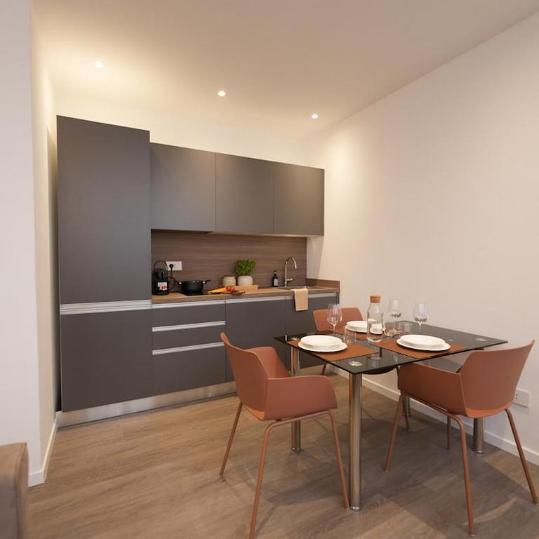 2 Steps from the Castle - Heart of Ferrara - Casa con 2 Camere da Letto - 49