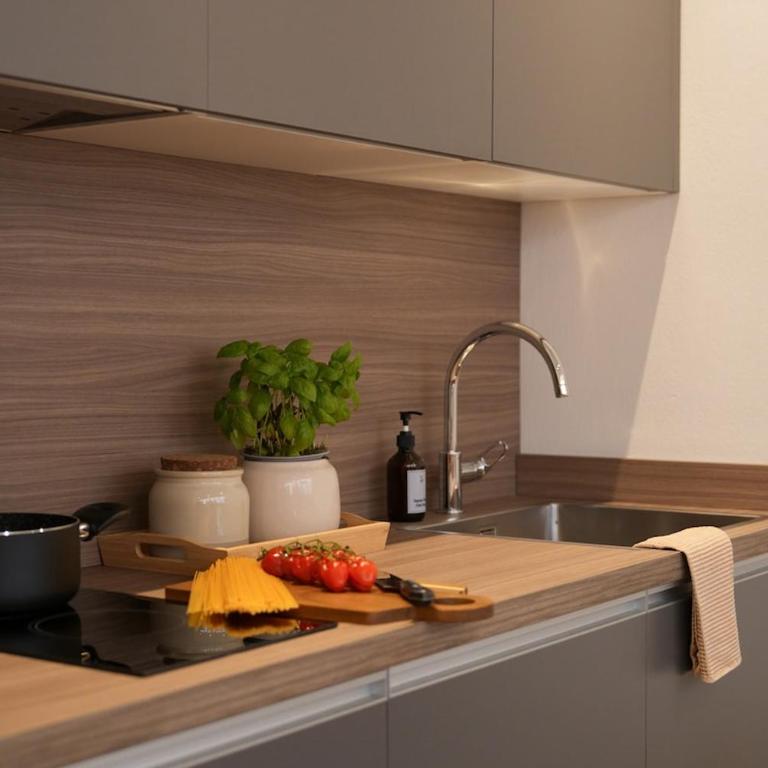 2 Steps from the Castle - Heart of Ferrara - Casa con 2 Camere da Letto - 51