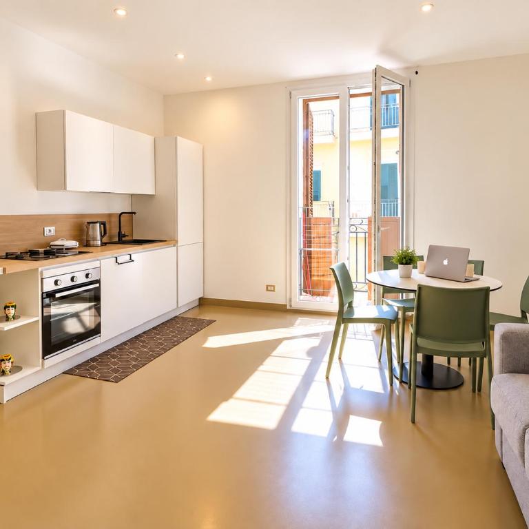 Pier delle Vigne Palace - Appartamento con 2 Camere da Letto e Balcone - 21