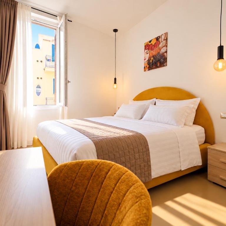 Pier delle Vigne Palace - Appartamento con 2 Camere da Letto e Balcone - 1