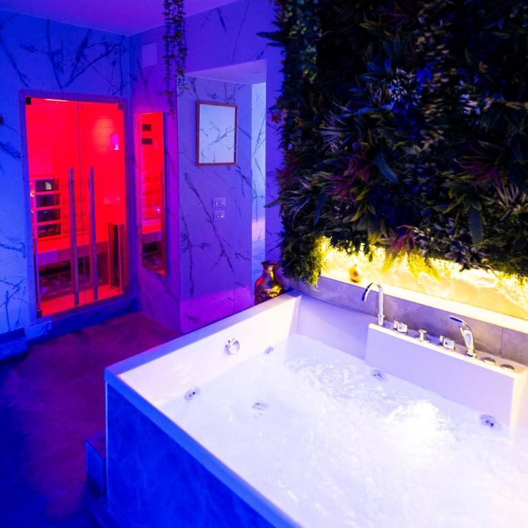 ELEMENT Suite&Spa - Suite King con Vasca Idromassaggio - 9