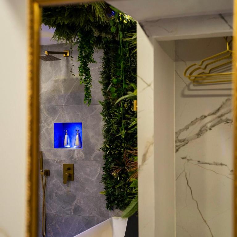 ELEMENT Suite&Spa - Suite King con Vasca Idromassaggio - 99