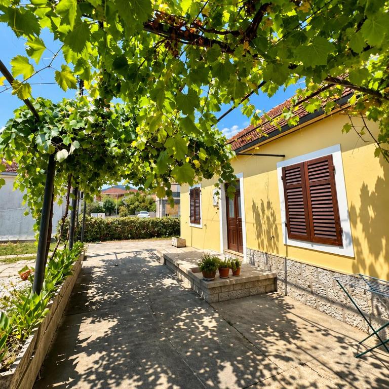 Apartman SANT Tivat - Two-Bedroom House - 16