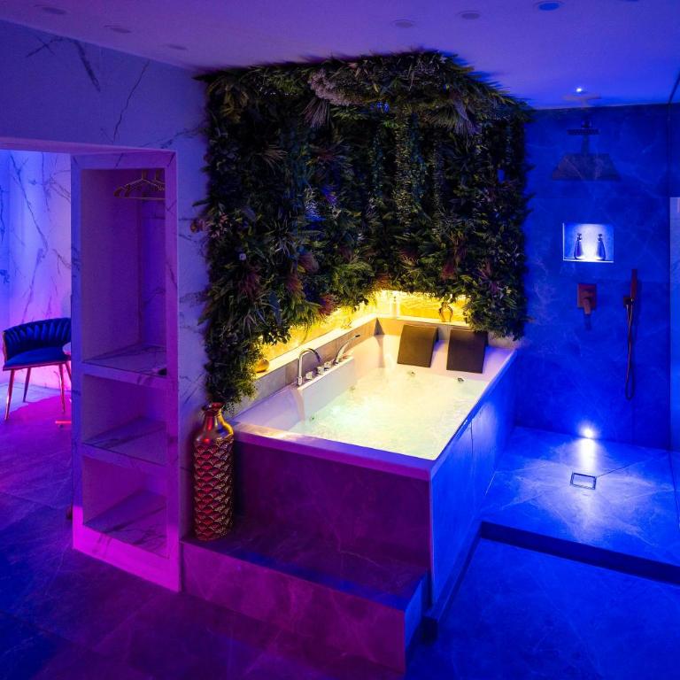 ELEMENT Suite&Spa - Suite King con Vasca Idromassaggio - 5