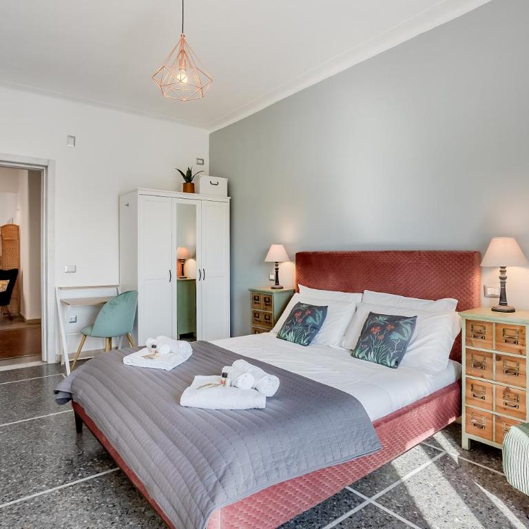 Amor Rome Suites - Dreibettzimmer mit eigenem externen Bad - 3
