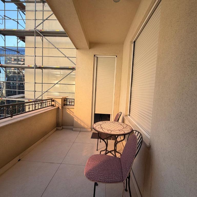 Manjez Park Luxury Residence - One-Bedroom Apartment - 14