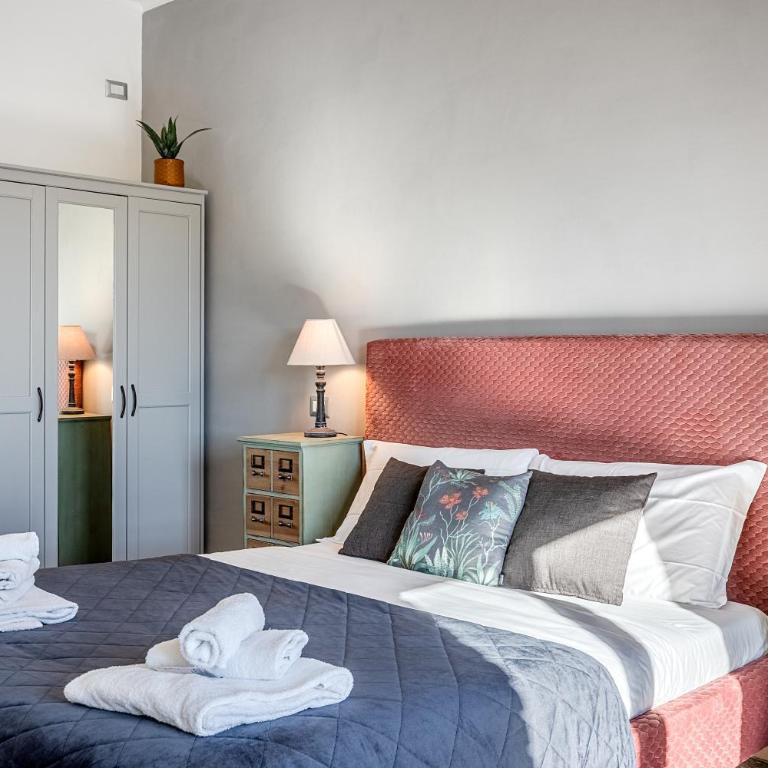 Amor Rome Suites - Dreibettzimmer mit eigenem externen Bad - 7