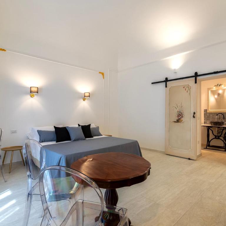 Relais Boutique - Junior Suite - 16