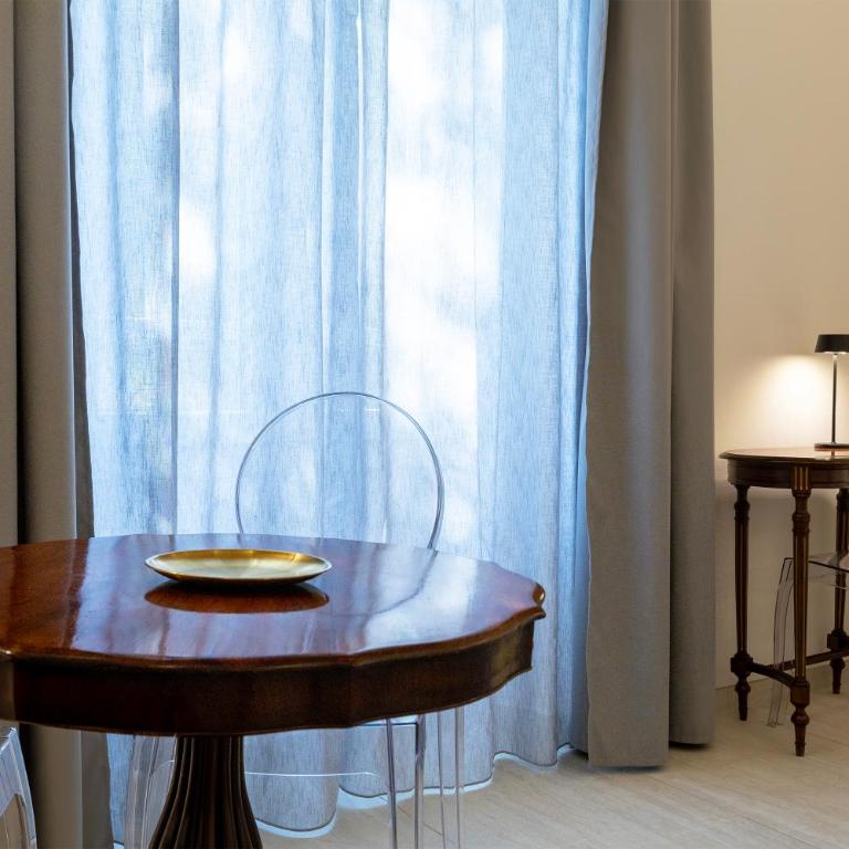Relais Boutique - Junior Suite - 23
