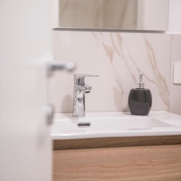 ShortMi Heart City Centre Milan - Appartamento Standard - 96