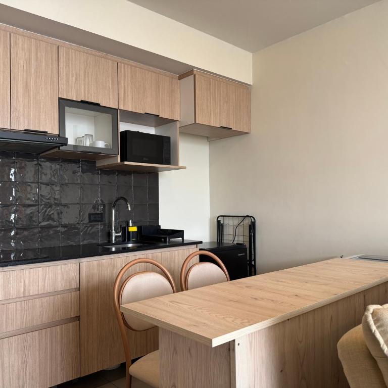 Monoambiente en Equipetrol con balcón y piscina - Apartamento de 1 dormitorio - 3