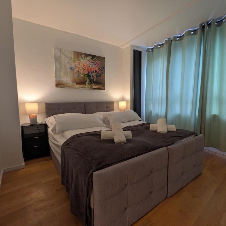 Prime Old Town Location with 3 Bedrooms for 1-7 Guests - Apartamento de 3 dormitorios con vistas - 24