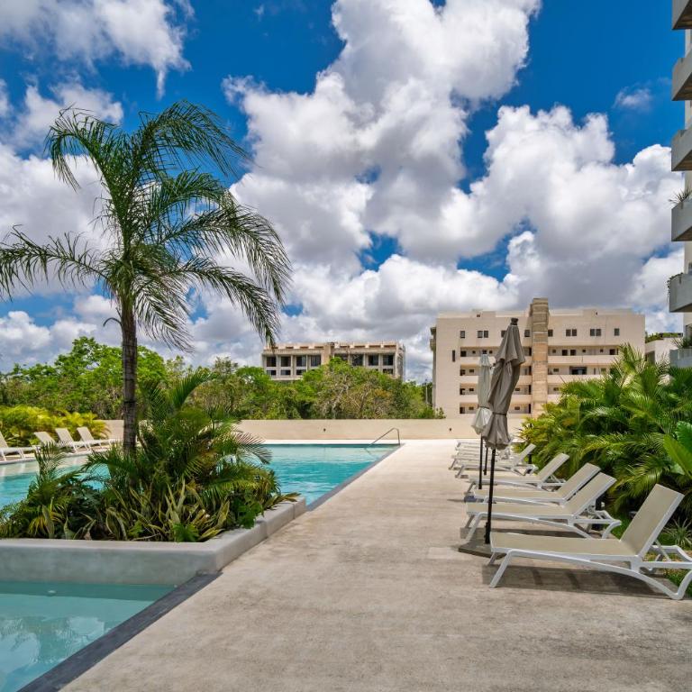 Moderno con diseño de autor en Areka Tower - Two-Bedroom Apartment with Balcony - 41