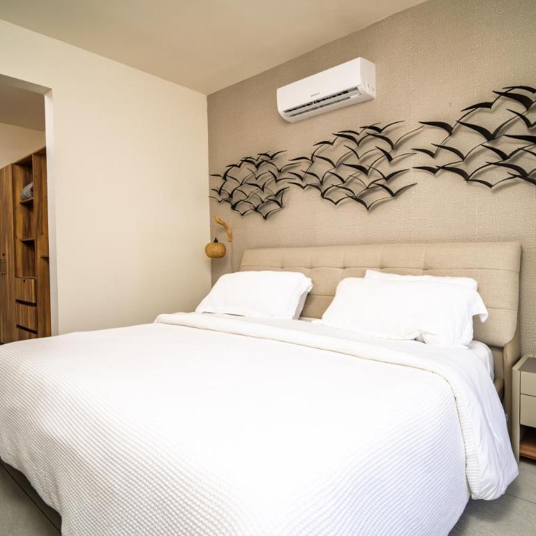 Moderno con diseño de autor en Areka Tower - Two-Bedroom Apartment with Balcony - 49