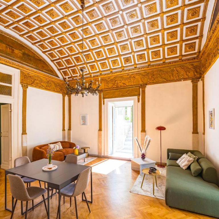 Nalusa Palazzo Centro Storico - Camera Tripla con Vista Città - 5