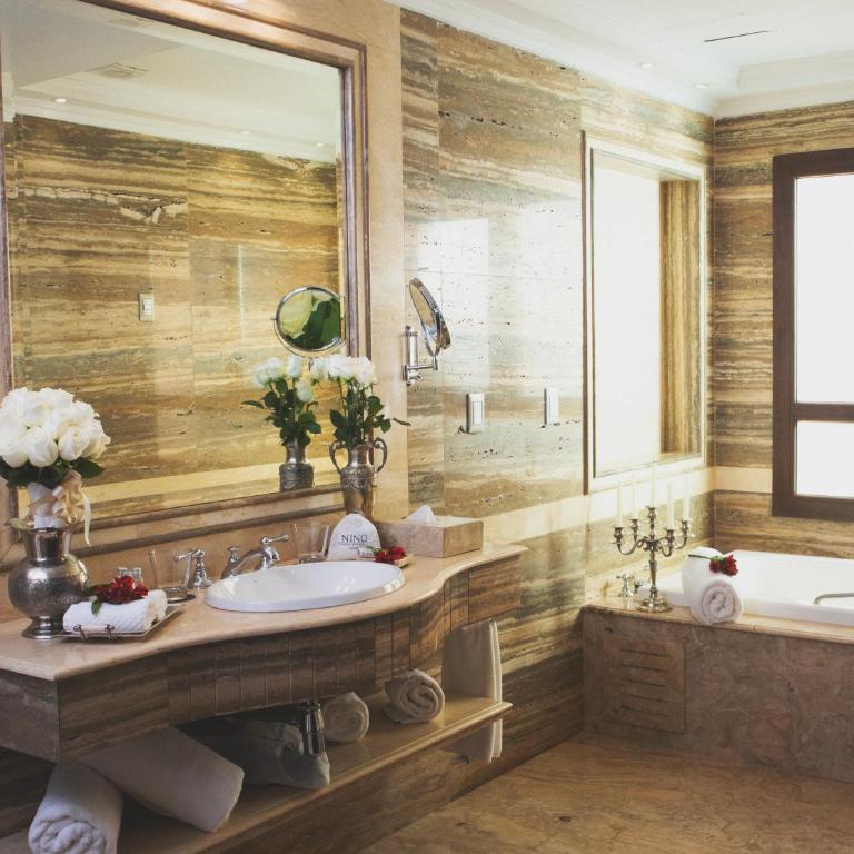 Nino Hotel Boutique - Suite Deluxe con bañera de hidromasaje - 4