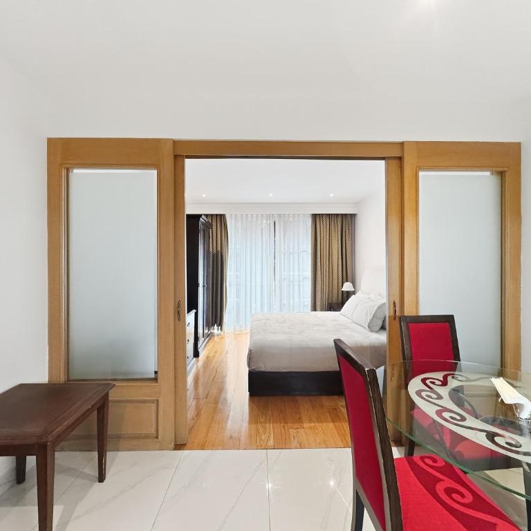 Suites Río Lerma - Apartamento con vistas a la ciudad - 10