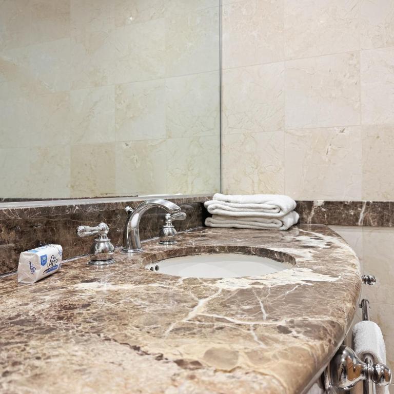 Suites Río Lerma - Apartamento con vistas a la ciudad - 26