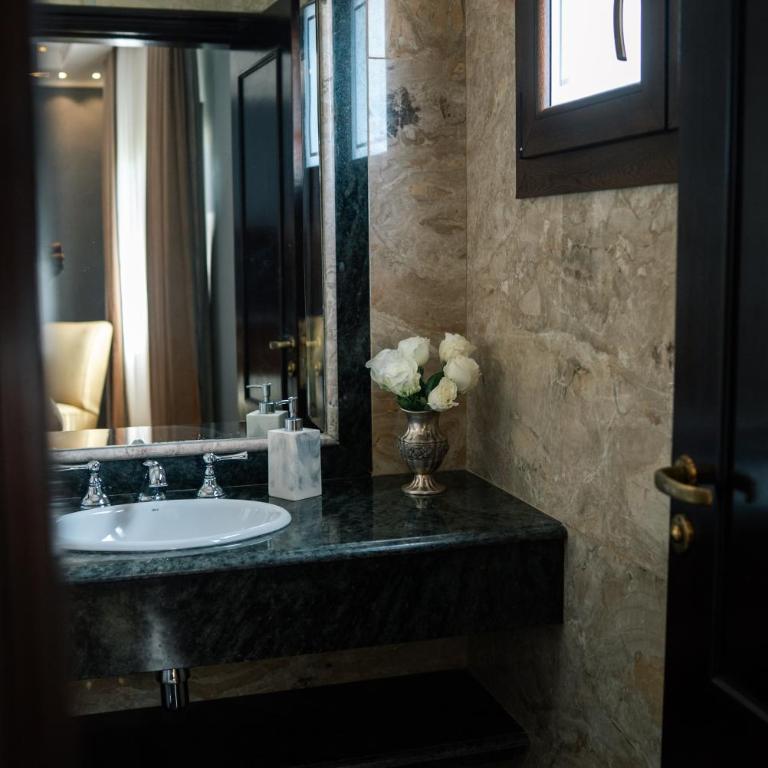 Nino Hotel Boutique - Suite Presidencial - 10